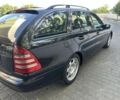 Чорний Мерседес 220, об'ємом двигуна 2 л та пробігом 240 тис. км за 3500 $, фото 3 на Automoto.ua