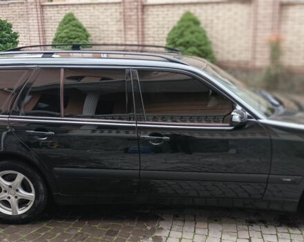 Чорний Мерседес 220, об'ємом двигуна 2.1 л та пробігом 417 тис. км за 6500 $, фото 13 на Automoto.ua