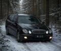 Чорний Мерседес 220, об'ємом двигуна 2.1 л та пробігом 540 тис. км за 2997 $, фото 1 на Automoto.ua