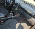 Черный Мерседес 220, объемом двигателя 2.1 л и пробегом 398 тыс. км за 5350 $, фото 6 на Automoto.ua