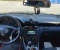 Черный Мерседес 220, объемом двигателя 2.1 л и пробегом 398 тыс. км за 5350 $, фото 7 на Automoto.ua