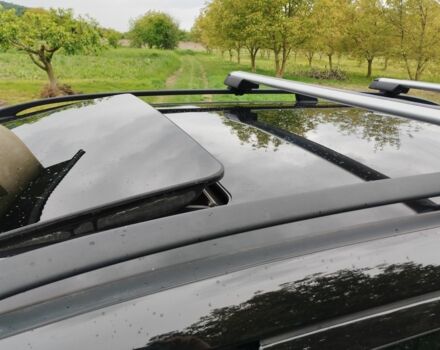 Черный Мерседес 220, объемом двигателя 2.1 л и пробегом 320 тыс. км за 5990 $, фото 9 на Automoto.ua