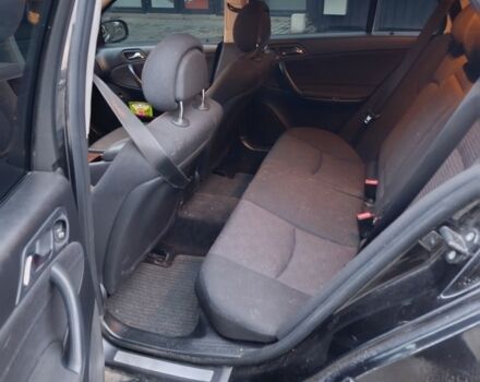 Черный Мерседес 220, объемом двигателя 2.1 л и пробегом 302 тыс. км за 3700 $, фото 11 на Automoto.ua