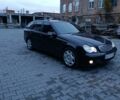 Черный Мерседес 220, объемом двигателя 2.1 л и пробегом 302 тыс. км за 3700 $, фото 1 на Automoto.ua