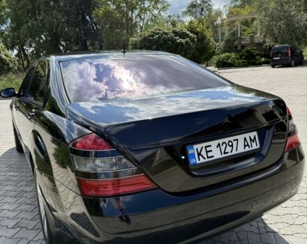Чорний Мерседес 220, об'ємом двигуна 4.7 л та пробігом 156 тис. км за 9200 $, фото 7 на Automoto.ua