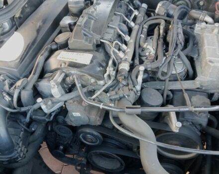 Черный Мерседес 220, объемом двигателя 2.1 л и пробегом 285 тыс. км за 7999 $, фото 3 на Automoto.ua