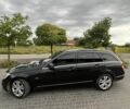 Чорний Мерседес 220, об'ємом двигуна 2.2 л та пробігом 400 тис. км за 5350 $, фото 1 на Automoto.ua