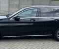 Чорний Мерседес 220, об'ємом двигуна 2.1 л та пробігом 265 тис. км за 16100 $, фото 4 на Automoto.ua