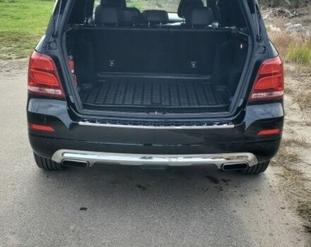 Черный Мерседес 220, объемом двигателя 2.1 л и пробегом 166 тыс. км за 19000 $, фото 6 на Automoto.ua