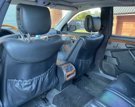 Фіолетовий Мерседес 220, об'ємом двигуна 4.9 л та пробігом 245 тис. км за 5967 $, фото 5 на Automoto.ua