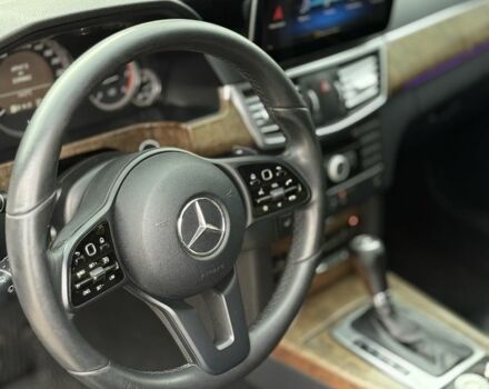 Коричневый Мерседес 220, объемом двигателя 0 л и пробегом 330 тыс. км за 14000 $, фото 7 на Automoto.ua