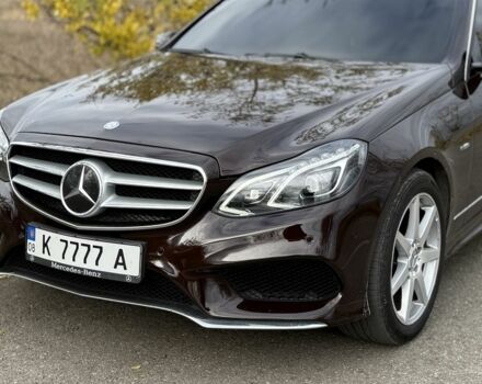 Коричневый Мерседес 220, объемом двигателя 0 л и пробегом 330 тыс. км за 14000 $, фото 6 на Automoto.ua