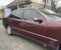 Красный Мерседес 220, объемом двигателя 2.7 л и пробегом 400 тыс. км за 2700 $, фото 4 на Automoto.ua