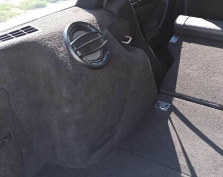 Красный Мерседес 220, объемом двигателя 2.2 л и пробегом 411 тыс. км за 4500 $, фото 20 на Automoto.ua