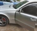 Серый Мерседес 220, объемом двигателя 2.2 л и пробегом 390 тыс. км за 3900 $, фото 1 на Automoto.ua