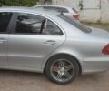 Серый Мерседес 220, объемом двигателя 2.2 л и пробегом 390 тыс. км за 3900 $, фото 6 на Automoto.ua
