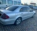 Серый Мерседес 220, объемом двигателя 2.2 л и пробегом 330 тыс. км за 2850 $, фото 4 на Automoto.ua