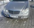 Серый Мерседес 220, объемом двигателя 3 л и пробегом 265 тыс. км за 7000 $, фото 1 на Automoto.ua