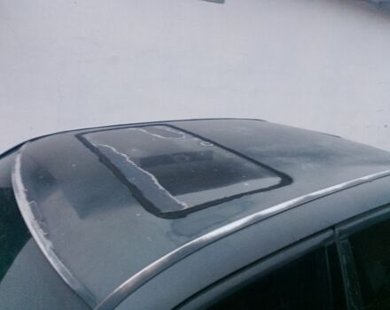 Серый Мерседес 220, объемом двигателя 2.2 л и пробегом 333 тыс. км за 1200 $, фото 4 на Automoto.ua