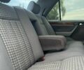 Сірий Мерседес 220, об'ємом двигуна 2.2 л та пробігом 500 тис. км за 2699 $, фото 12 на Automoto.ua
