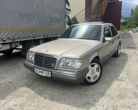 Сірий Мерседес 220, об'ємом двигуна 2.2 л та пробігом 210 тис. км за 5300 $, фото 5 на Automoto.ua