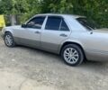 Сірий Мерседес 220, об'ємом двигуна 2.2 л та пробігом 210 тис. км за 5300 $, фото 19 на Automoto.ua