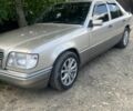 Сірий Мерседес 220, об'ємом двигуна 2.2 л та пробігом 210 тис. км за 5300 $, фото 18 на Automoto.ua
