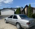 Сірий Мерседес 220, об'ємом двигуна 2.2 л та пробігом 370 тис. км за 1800 $, фото 4 на Automoto.ua