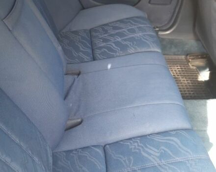 Серый Мерседес 220, объемом двигателя 2.9 л и пробегом 370 тыс. км за 4300 $, фото 6 на Automoto.ua