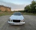 Серый Мерседес 220, объемом двигателя 2.1 л и пробегом 450 тыс. км за 3700 $, фото 5 на Automoto.ua