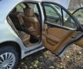 Серый Мерседес 220, объемом двигателя 2.2 л и пробегом 333 тыс. км за 1899 $, фото 10 на Automoto.ua