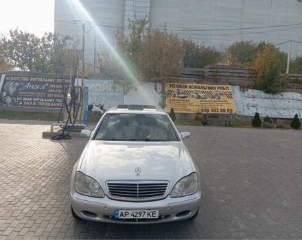 Серый Мерседес 220, объемом двигателя 3.2 л и пробегом 450 тыс. км за 5300 $, фото 1 на Automoto.ua