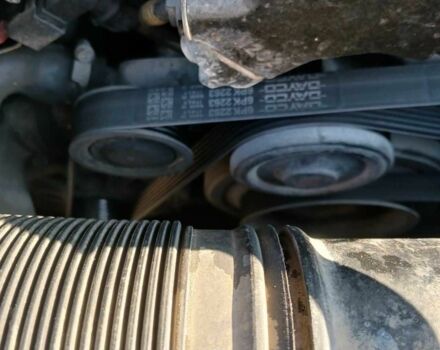 Серый Мерседес 220, объемом двигателя 2.2 л и пробегом 270 тыс. км за 3600 $, фото 11 на Automoto.ua