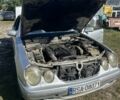 Серый Мерседес 220, объемом двигателя 0 л и пробегом 300 тыс. км за 1350 $, фото 5 на Automoto.ua