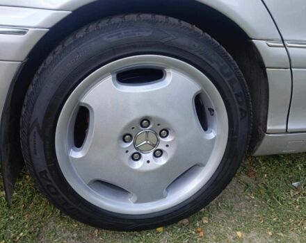 Сірий Мерседес 220, об'ємом двигуна 5 л та пробігом 300 тис. км за 6500 $, фото 9 на Automoto.ua