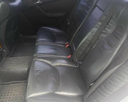 Сірий Мерседес 220, об'ємом двигуна 5 л та пробігом 300 тис. км за 6500 $, фото 3 на Automoto.ua