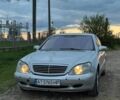Серый Мерседес 220, объемом двигателя 3.2 л и пробегом 600 тыс. км за 4500 $, фото 1 на Automoto.ua