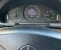 Серый Мерседес 220, объемом двигателя 2.2 л и пробегом 380 тыс. км за 3200 $, фото 2 на Automoto.ua
