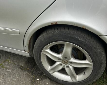 Серый Мерседес 220, объемом двигателя 2.1 л и пробегом 3 тыс. км за 4400 $, фото 7 на Automoto.ua