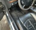 Серый Мерседес 220, объемом двигателя 2.2 л и пробегом 380 тыс. км за 3200 $, фото 5 на Automoto.ua