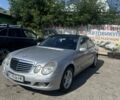 Сірий Мерседес 220, об'ємом двигуна 2.1 л та пробігом 417 тис. км за 6000 $, фото 2 на Automoto.ua