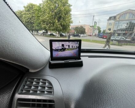 Серый Мерседес 220, объемом двигателя 2.2 л и пробегом 340 тыс. км за 2999 $, фото 13 на Automoto.ua