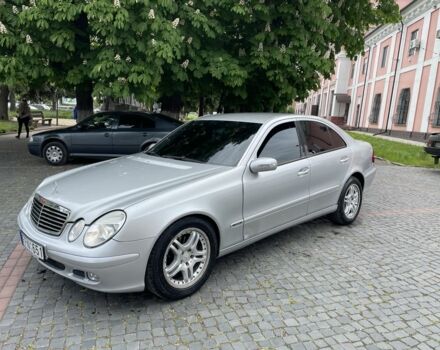 Серый Мерседес 220, объемом двигателя 2.2 л и пробегом 340 тыс. км за 2999 $, фото 2 на Automoto.ua