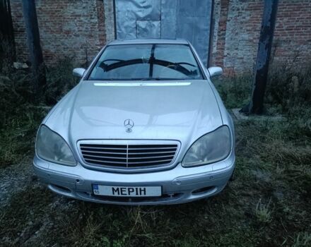 Сірий Мерседес 220, об'ємом двигуна 3 л та пробігом 397 тис. км за 4600 $, фото 5 на Automoto.ua