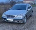 Серый Мерседес 220, объемом двигателя 2.2 л и пробегом 3 тыс. км за 4729 $, фото 1 на Automoto.ua