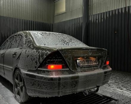 Сірий Мерседес 220, об'ємом двигуна 2.1 л та пробігом 364 тис. км за 3750 $, фото 7 на Automoto.ua