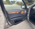 Сірий Мерседес 220, об'ємом двигуна 2.2 л та пробігом 300 тис. км за 3100 $, фото 14 на Automoto.ua