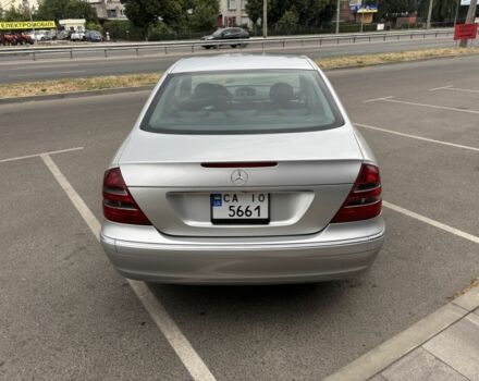 Серый Мерседес 220, объемом двигателя 2.1 л и пробегом 361 тыс. км за 7000 $, фото 9 на Automoto.ua