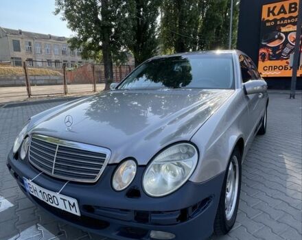 Сірий Мерседес 220, об'ємом двигуна 2.1 л та пробігом 400 тис. км за 4250 $, фото 7 на Automoto.ua