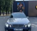 Сірий Мерседес 220, об'ємом двигуна 2.1 л та пробігом 400 тис. км за 4250 $, фото 4 на Automoto.ua